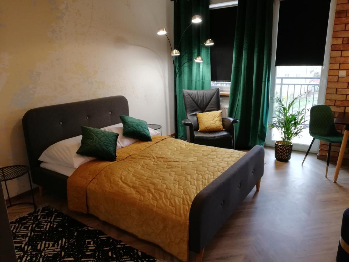 Gold Apartament Plock Ngoại thất bức ảnh