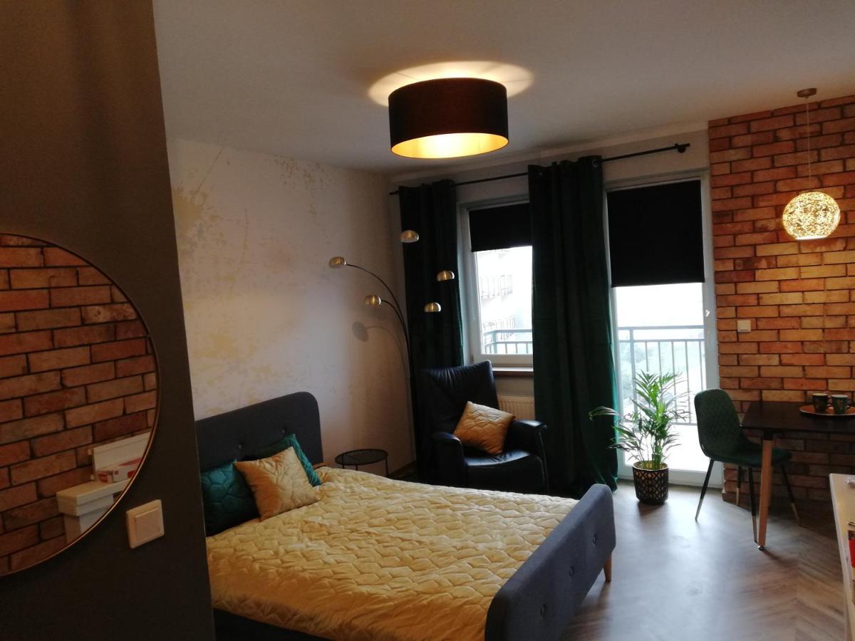 Gold Apartament Plock Ngoại thất bức ảnh
